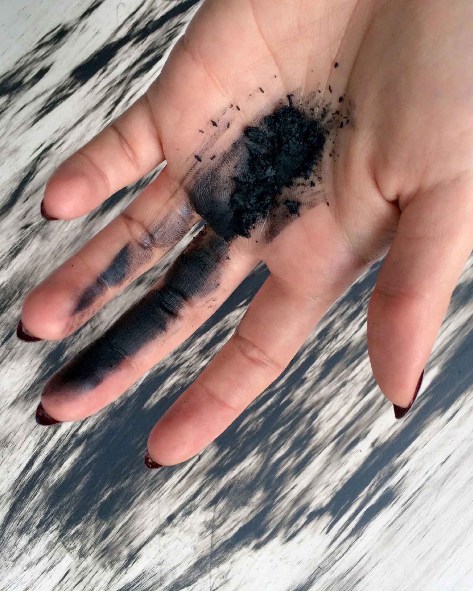 Ash and Ember Eye Soot: Obsidian - Image 6