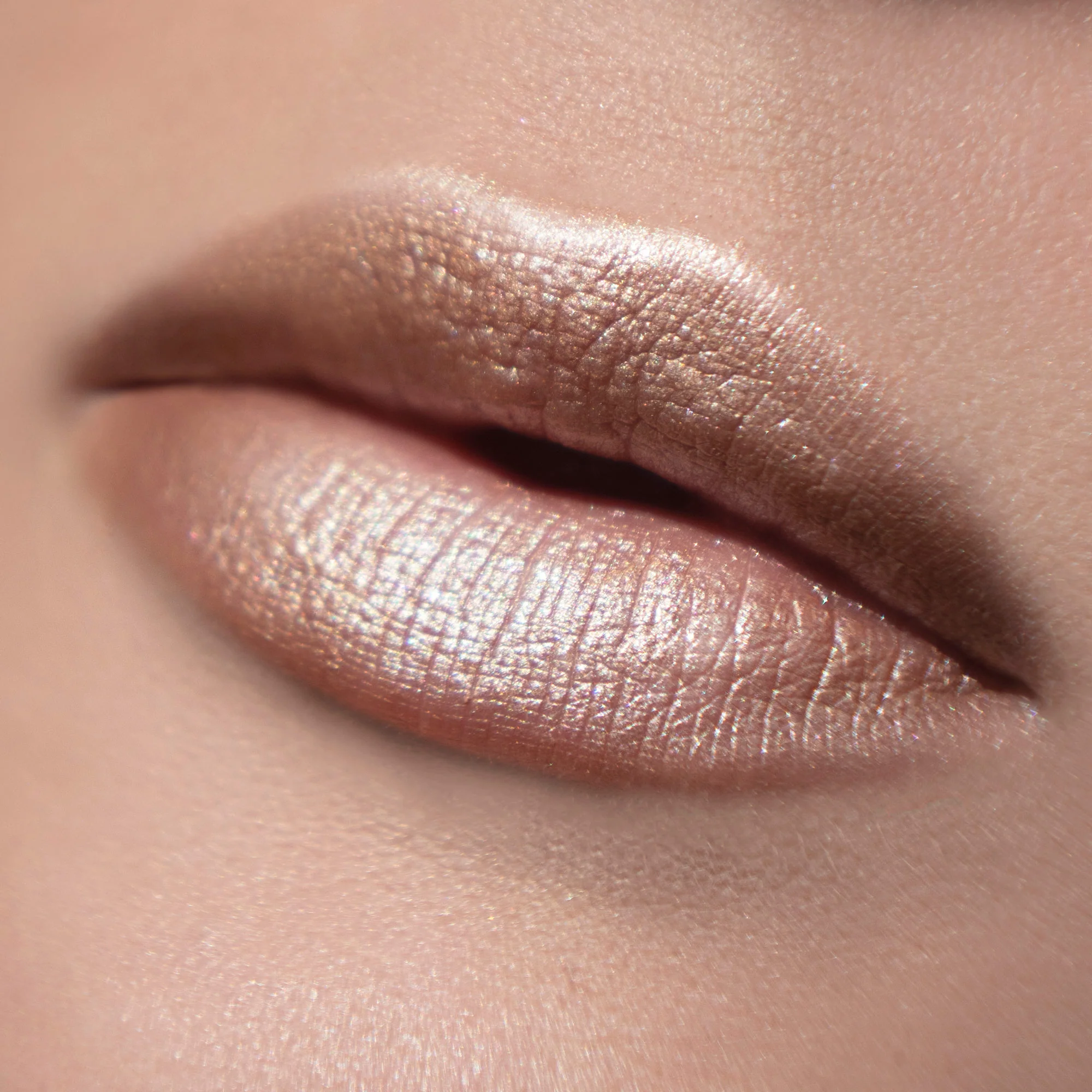 Rare Light Crème Luminizer: Solar Flare - Image 10