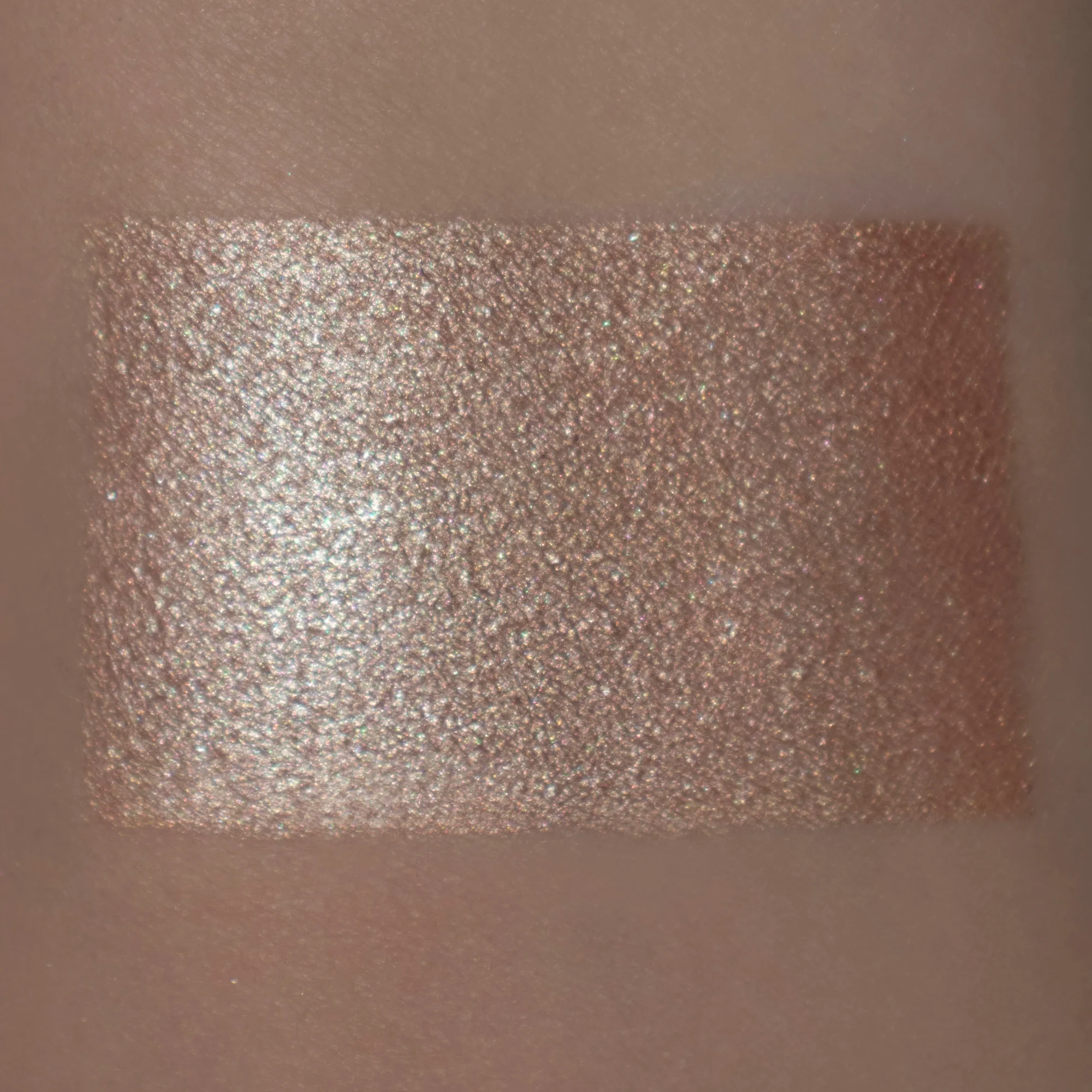 Rare Light Crème Luminizer: Solar Flare - Image 11