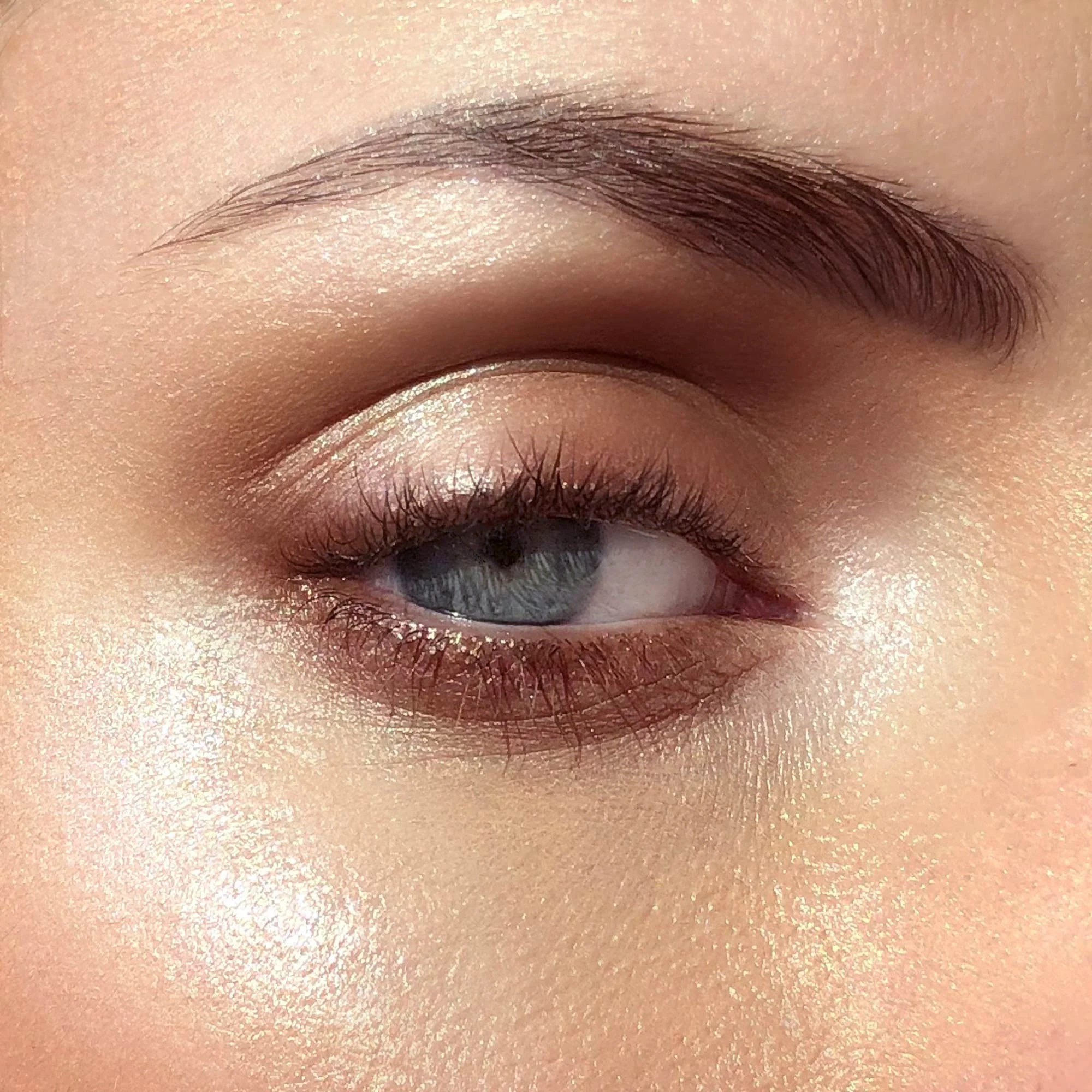 Rare Light Crème Luminizer: Solar Flare - Image 6