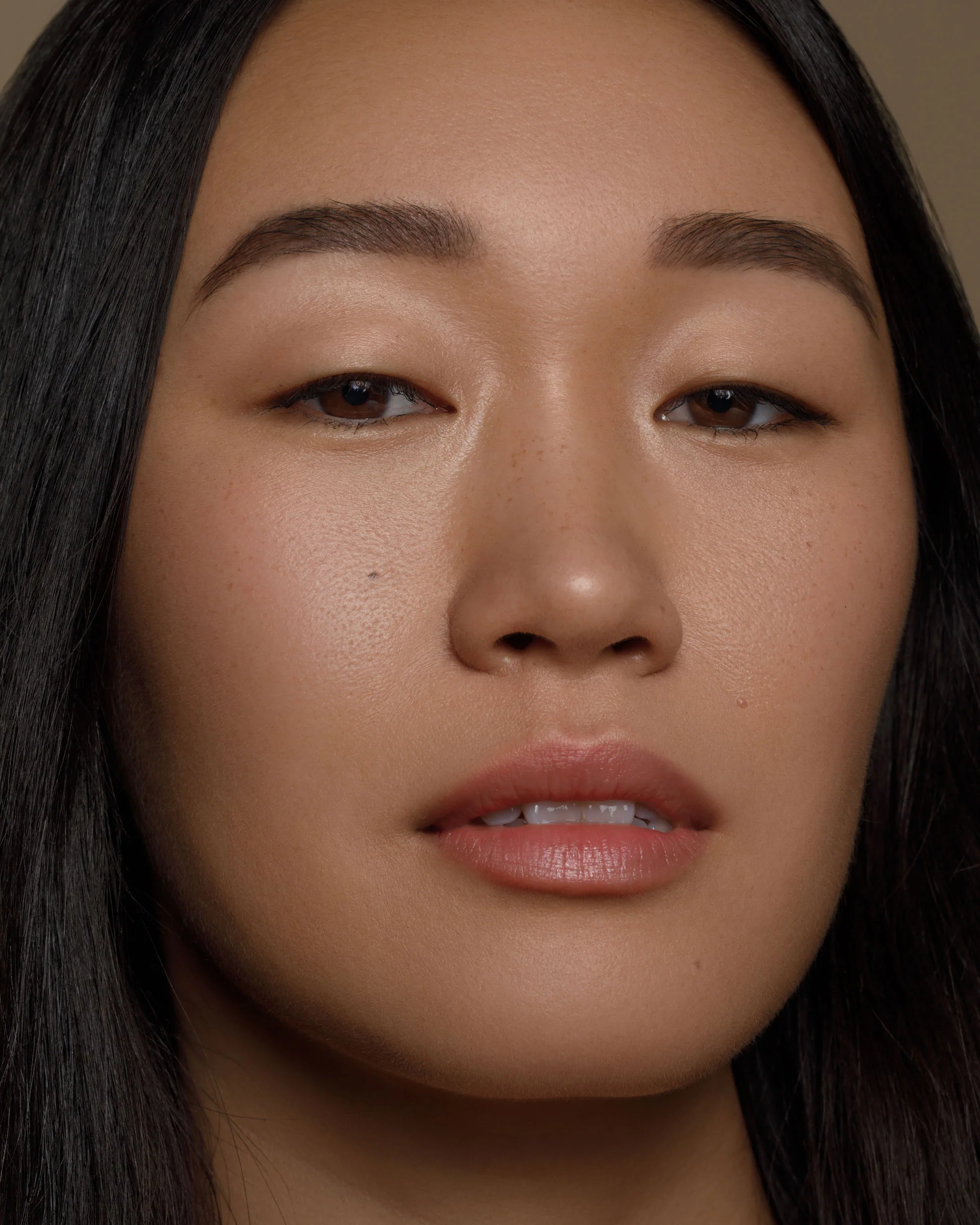 Soft Sorcery Weightless Serum Concealer - Image 40