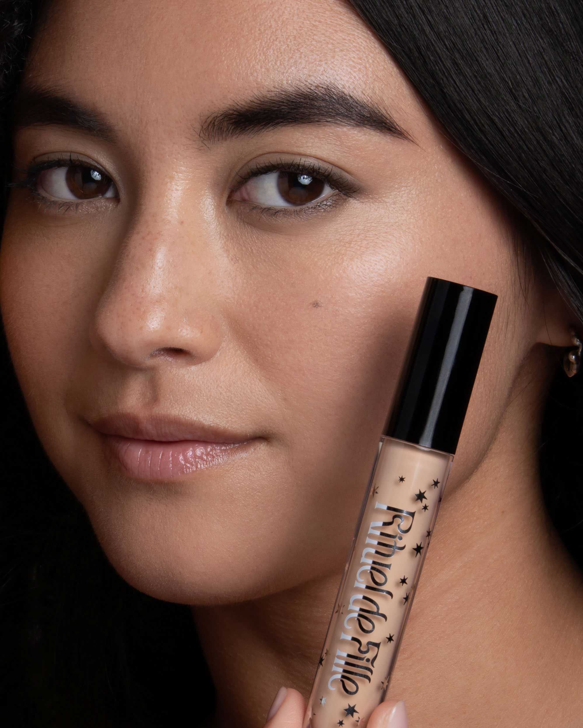 Soft Sorcery Weightless Serum Concealer - Image 55