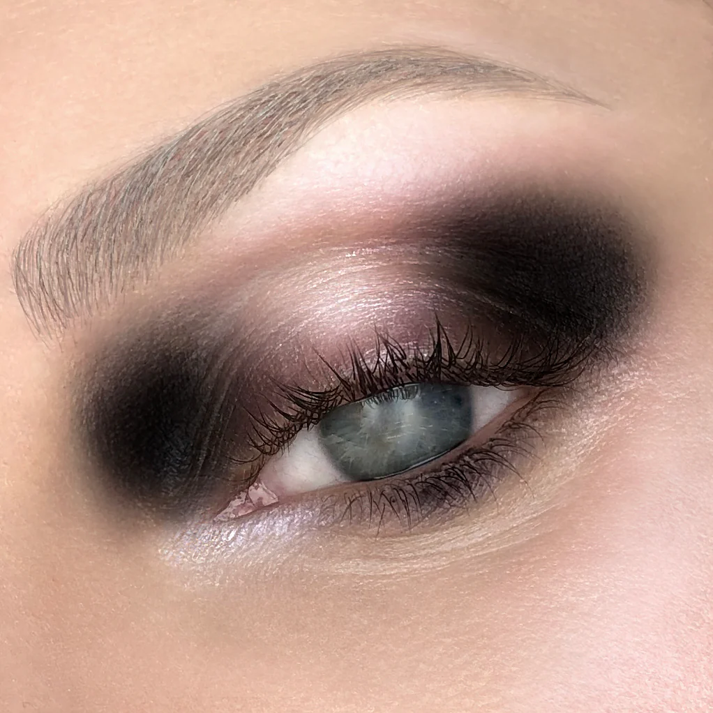 The Black Orb Enigmatic Kohl Eyeliner: Abyss - Image 8