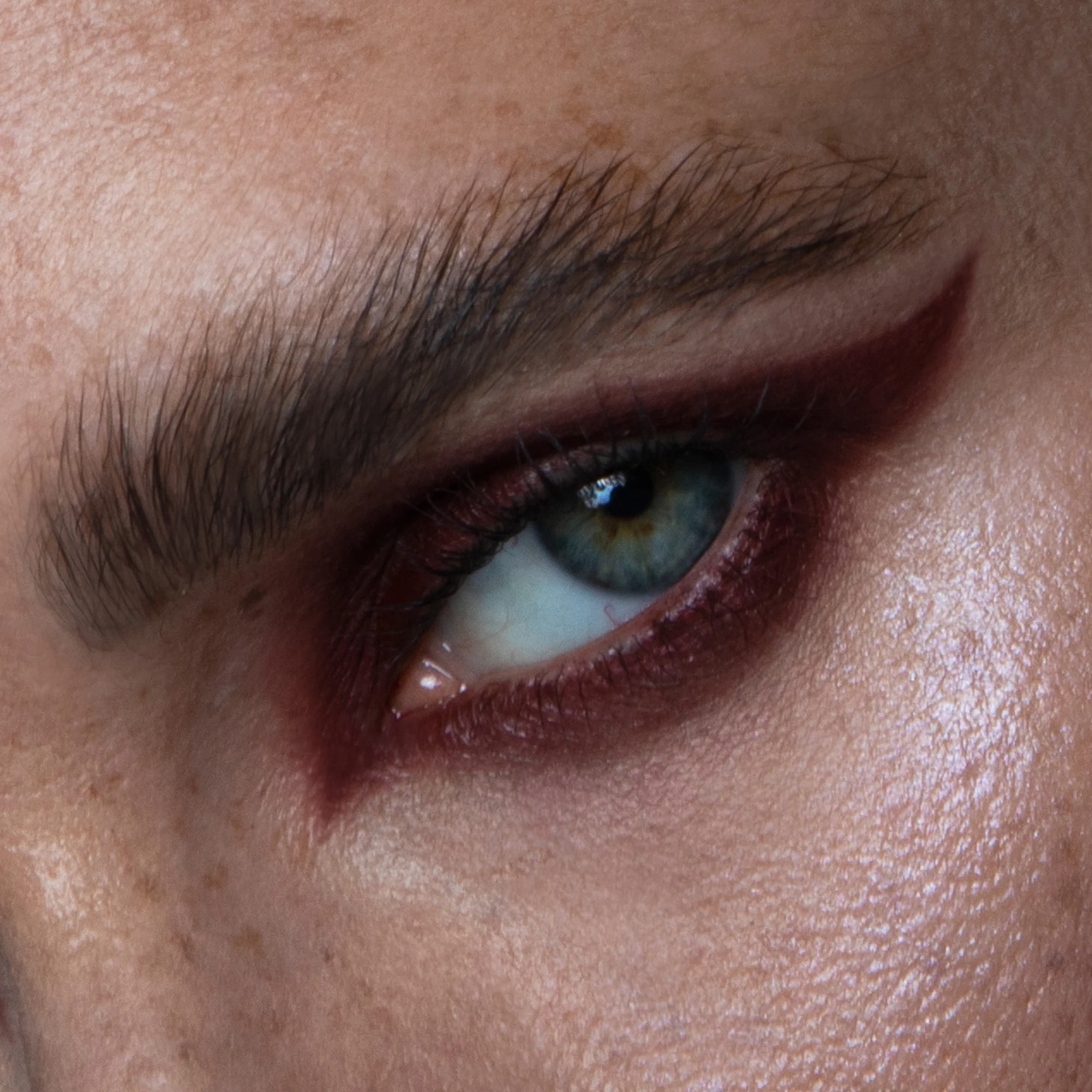 The Black Orb Enigmatic Kohl Eyeliner: Iron - Image 19