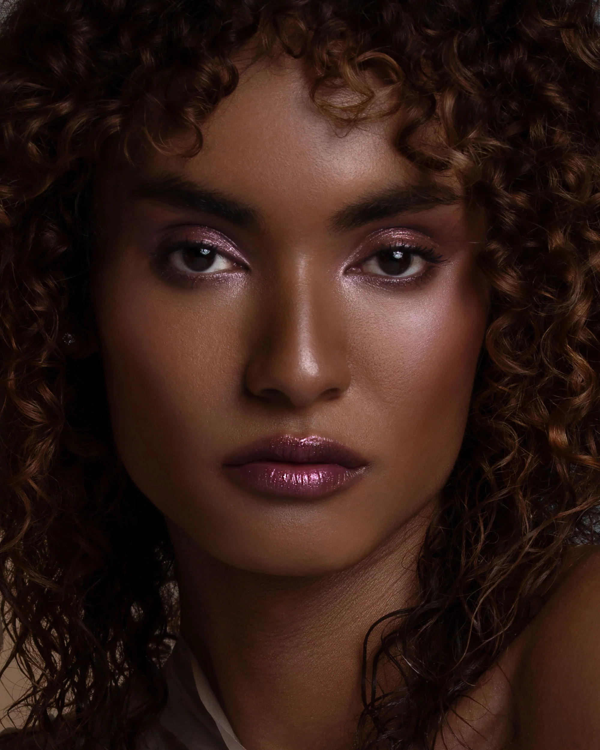 Thorn Bite Peptide Plump Crème Lip Oil: Night Rose - Image 3