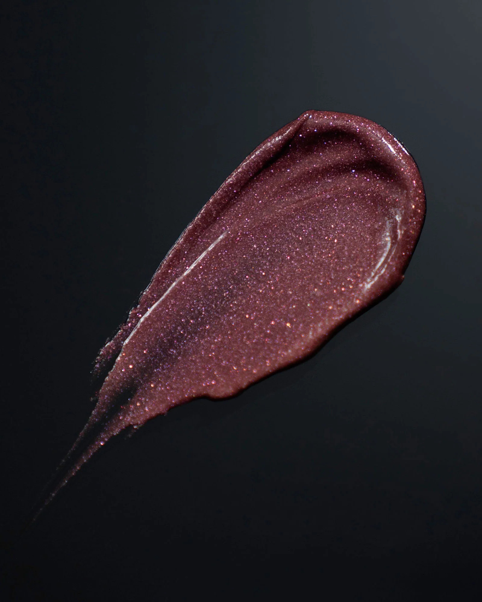 Thorn Bite Peptide Plump Crème Lip Oil: Night Rose - Image 4