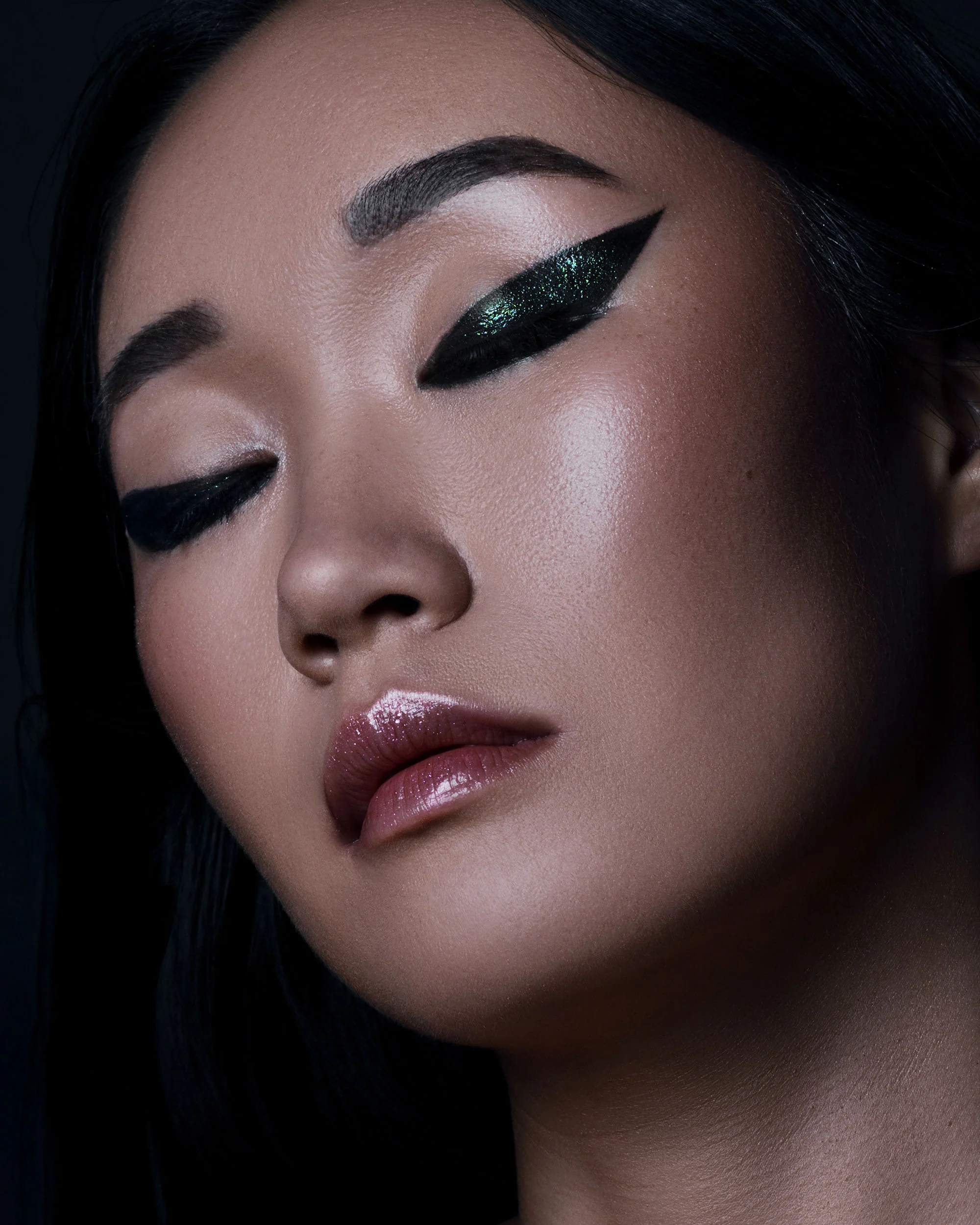 Thorn Bite Peptide Plump Crème Lip Oil: Night Rose - Image 7