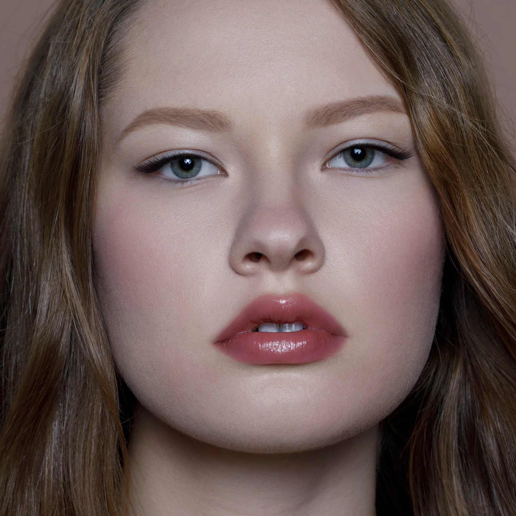 Thorn Bite Peptide Plump Crème Lip Oil: Rose Crush - Image 6